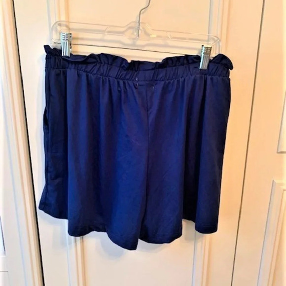 Blue Paperbag waist shorts - Picture 3 of 8